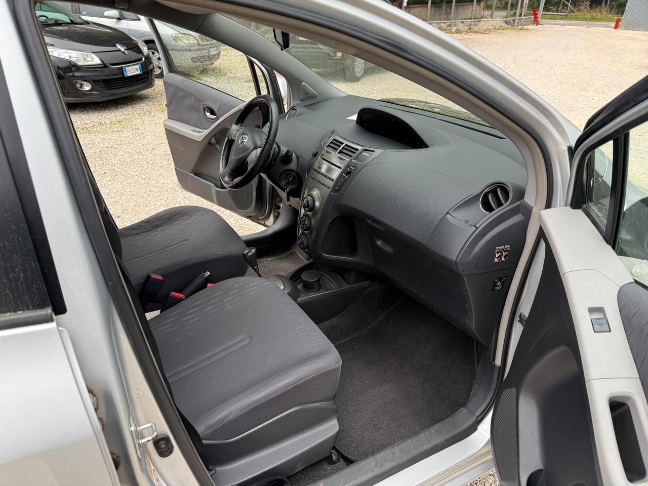 Toyota Yaris 1.4 D-4D 5 porte M-MT Sol