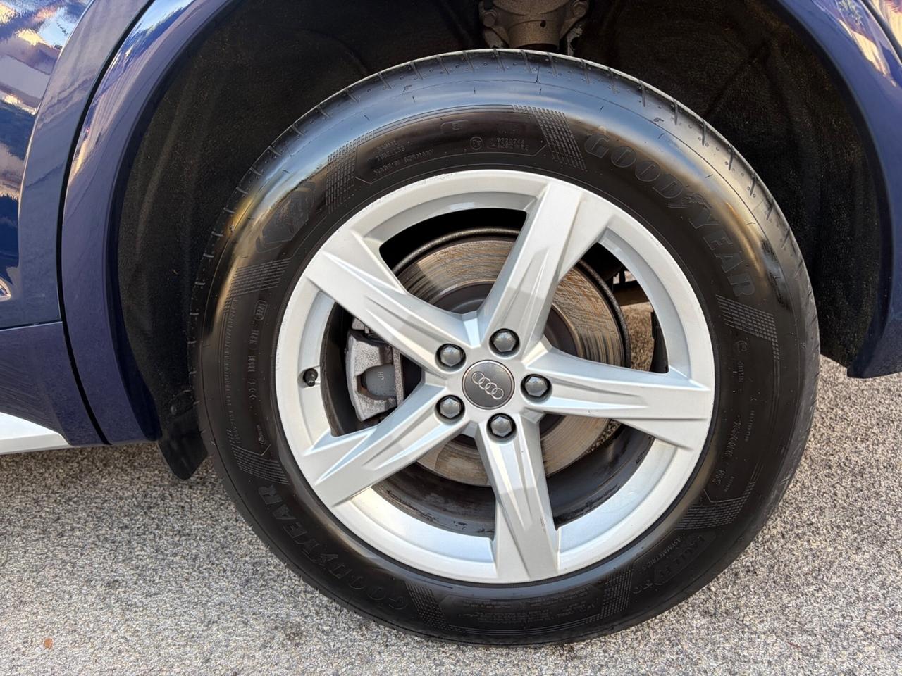 Audi Q5 40 TDI quattro S tronic Sport unico propri