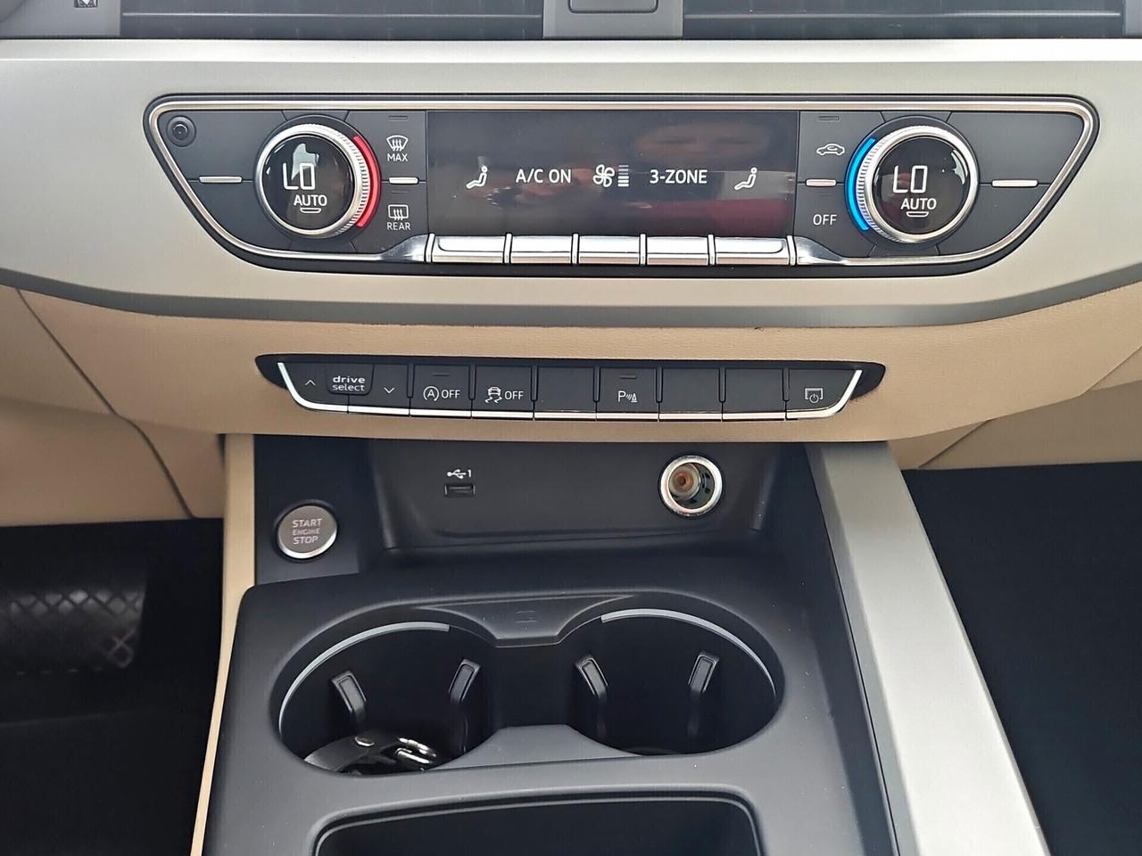 Audi A4 Avant 30 TDI/163 CV S tronic Advanced