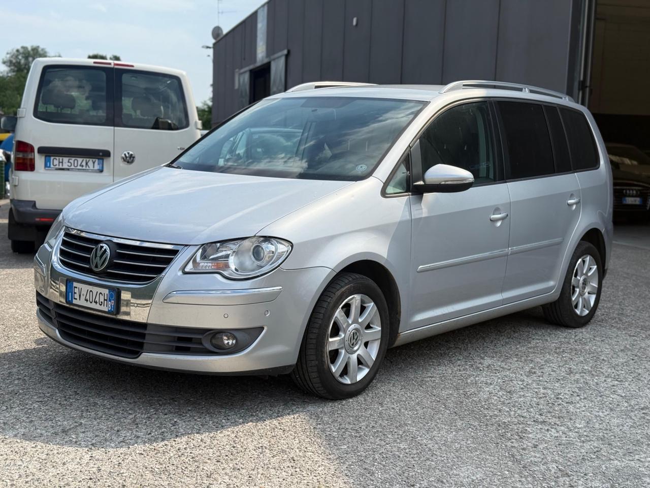 Volkswagen Touran 2.0 TDI km 230 mil anno 2010 7 posti