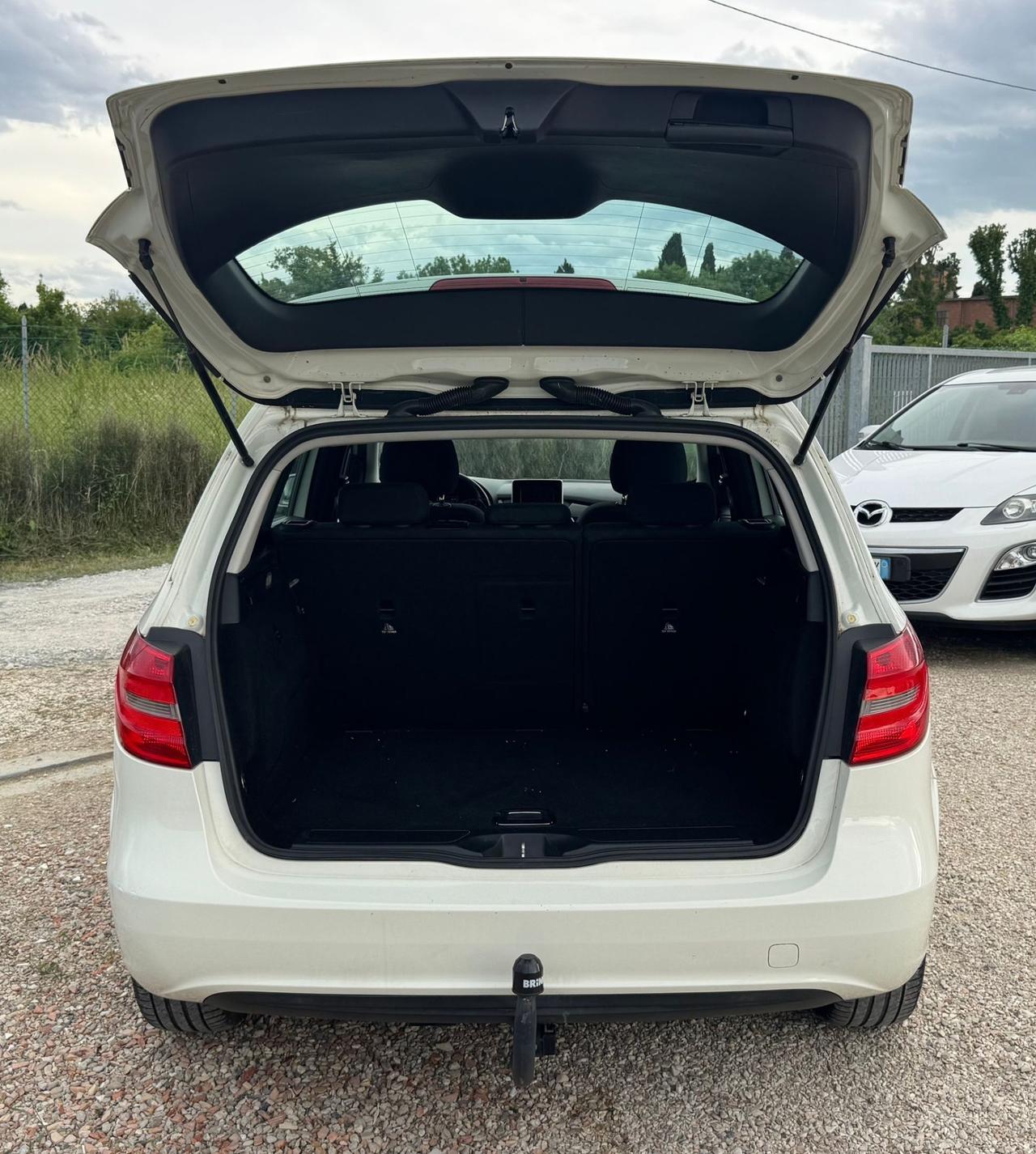 Mercedes-benz B 200 NGD Executive Gancio Traino
