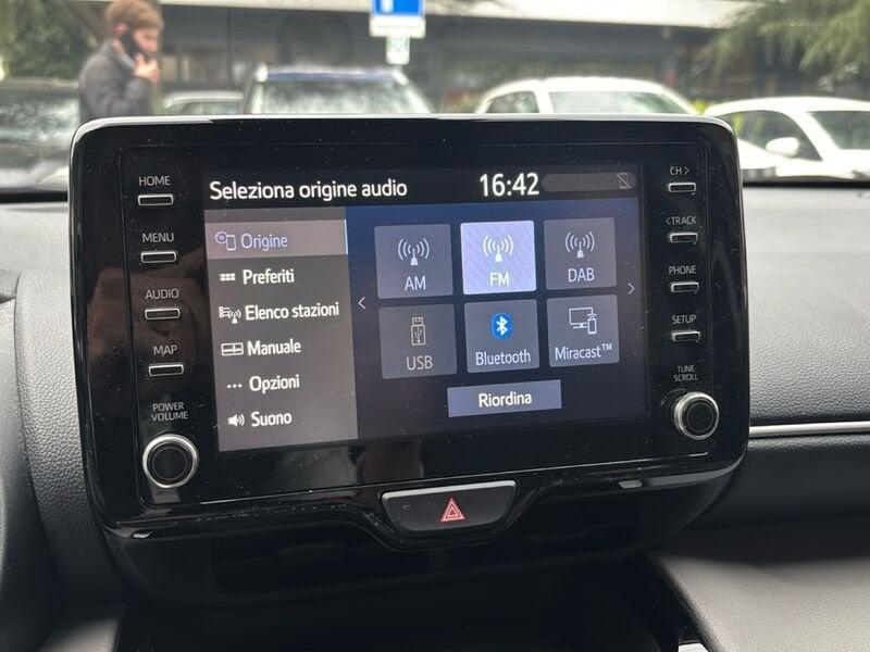 Toyota Yaris Cross 1.5H (116 CV) E-CVT Active