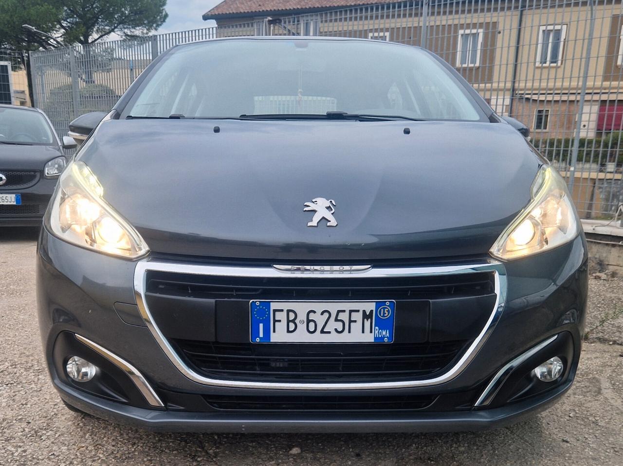 Peugeot 208 82CV 5 porte Access NEOPATENTATI