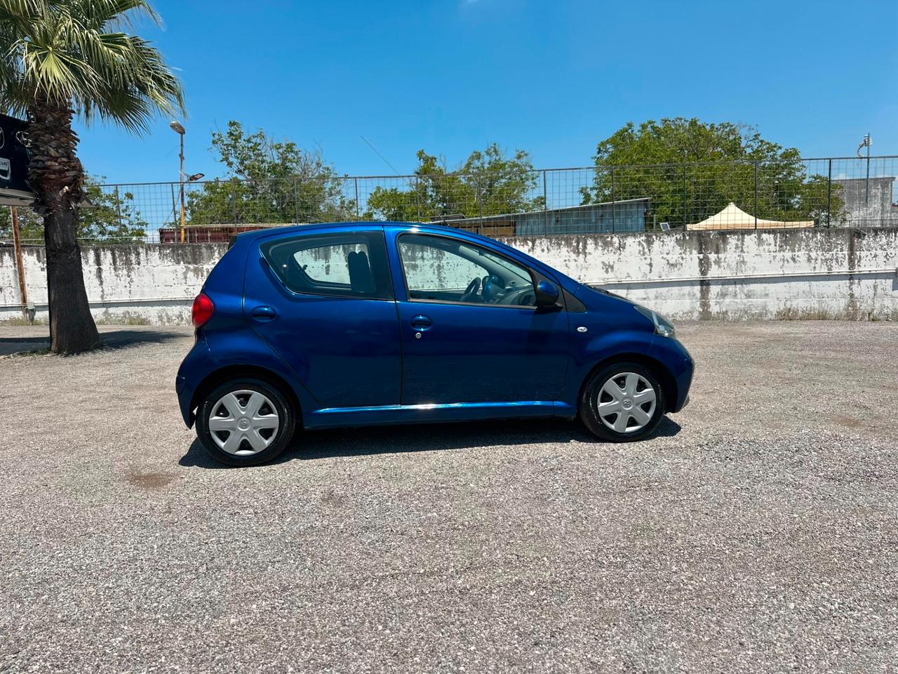 Toyota Aygo 1.0 5 porte cambio automatico