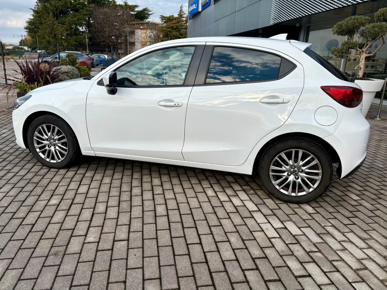 Mazda 2 Mazda2 1.5 Skyactiv-G 90 CV M Hybrid Exceed
