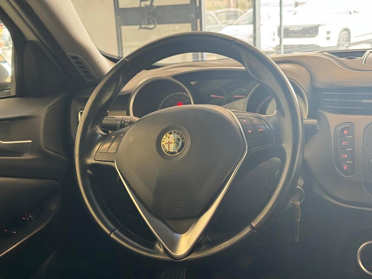 Alfa Romeo Giulietta 1.6 JTDm 105CV RESTYLING 2014