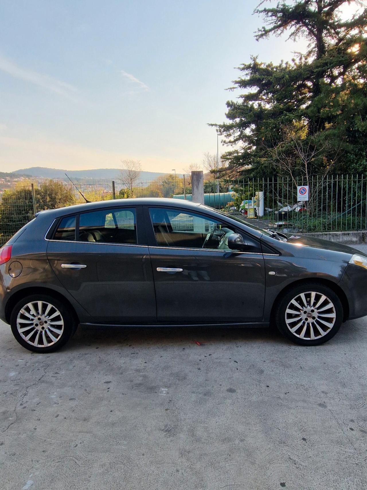 Fiat Bravo 1.9 MJT 120 CV - Garanzia 12 Mesi
