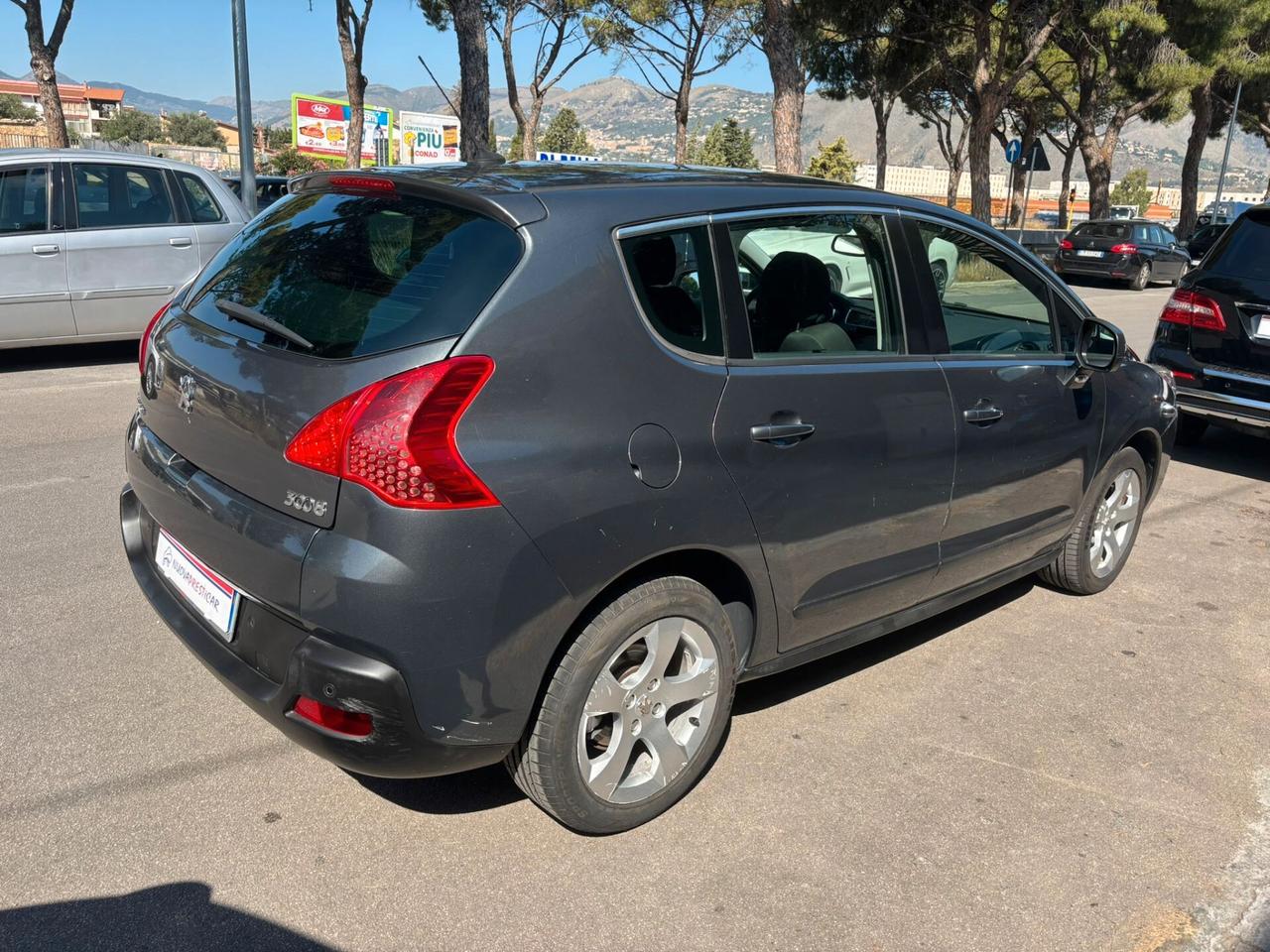 Peugeot 3008 Peugeot 3008 1.6HD