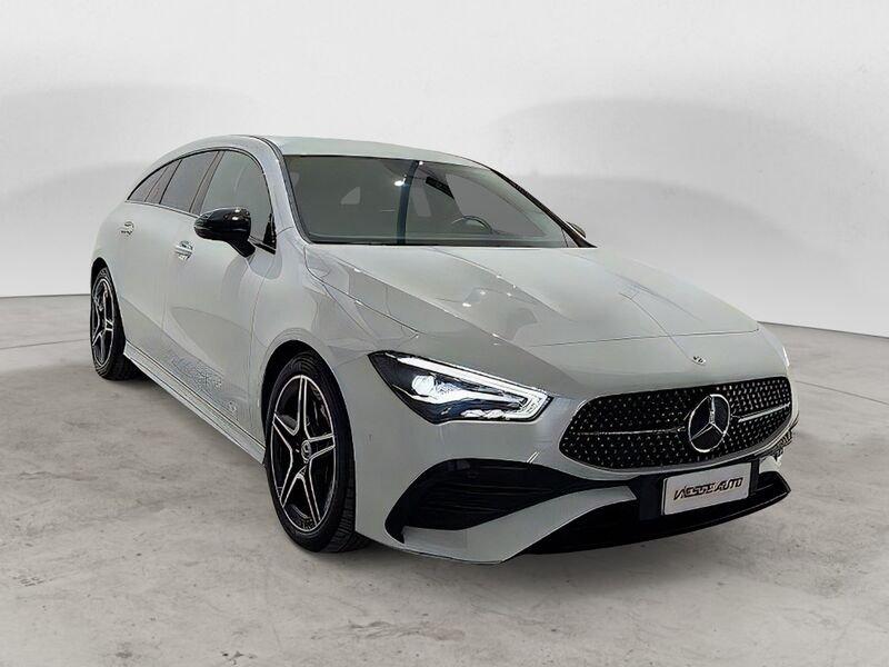 Mercedes-Benz CLA S.Brake CLA 250 4Matic Shooting Brake AMG Line Premium Plus