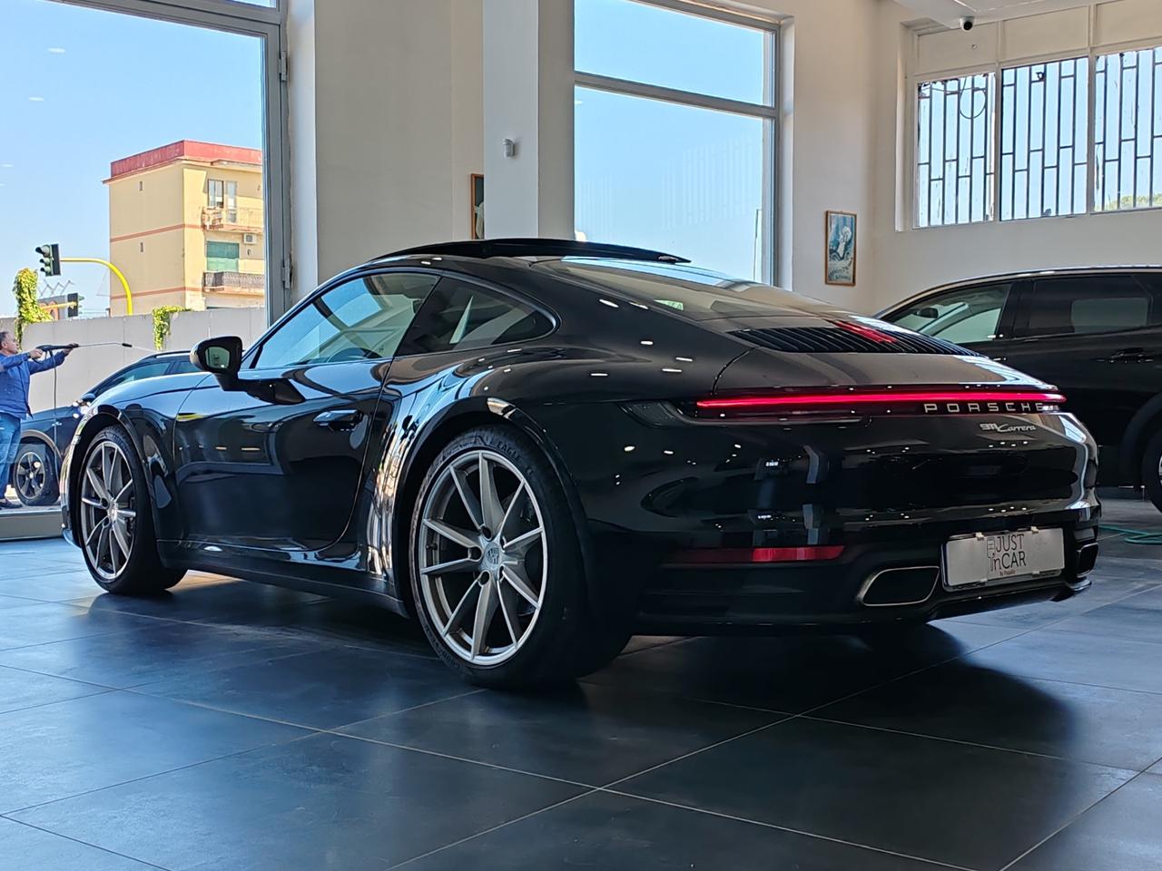 Porsche 911 Carrera 385cv 09/2023