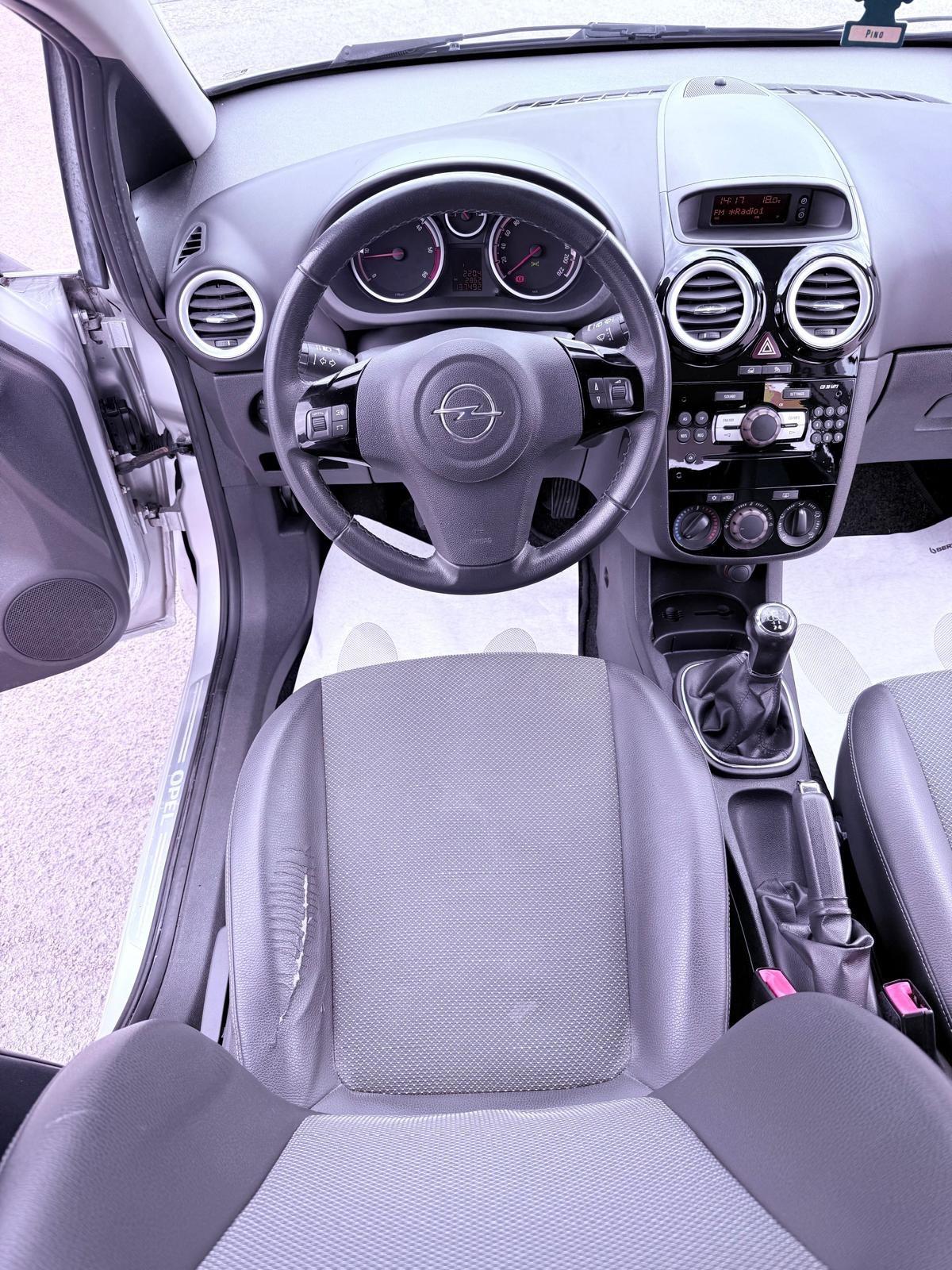 Opel Corsa 1.3 CDTI 75CV Ok neopatentati