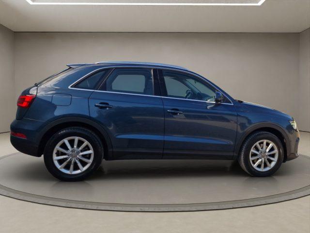 AUDI Q3 2.0 TDI 120 CV Business