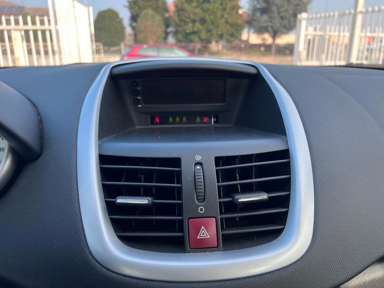 Peugeot 207 1.4 88CV 5p. XS