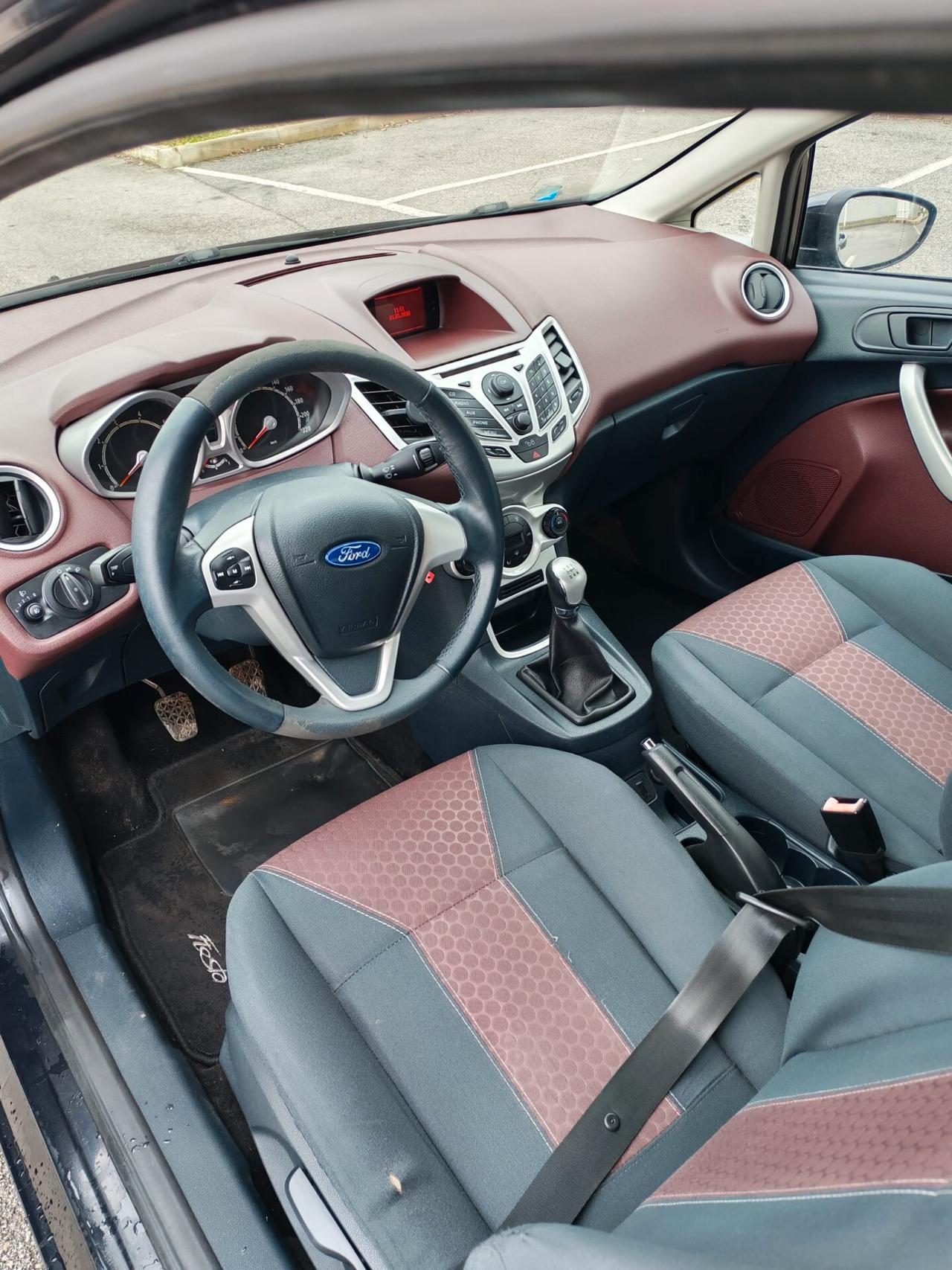 Ford Fiesta 1.2 82CV 3 porte Titanium