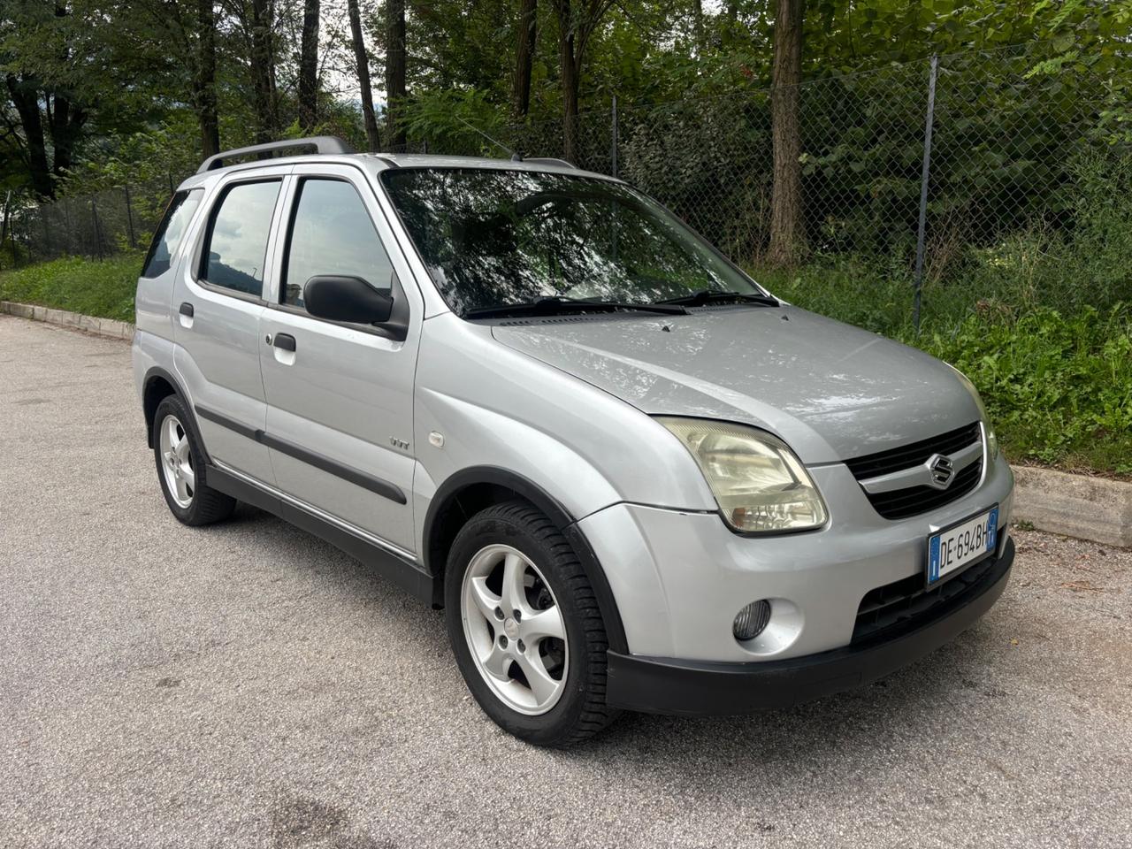 Suzuki Ignis 1.5 16V 4WD