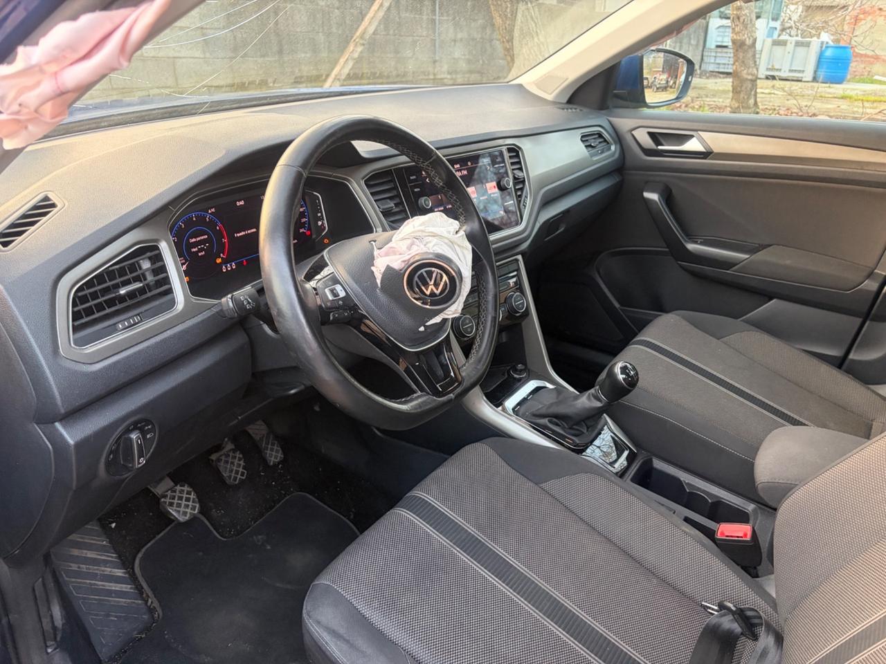 Volkswagen T-Roc 1.0 TSI 2021 INCIDENTATO