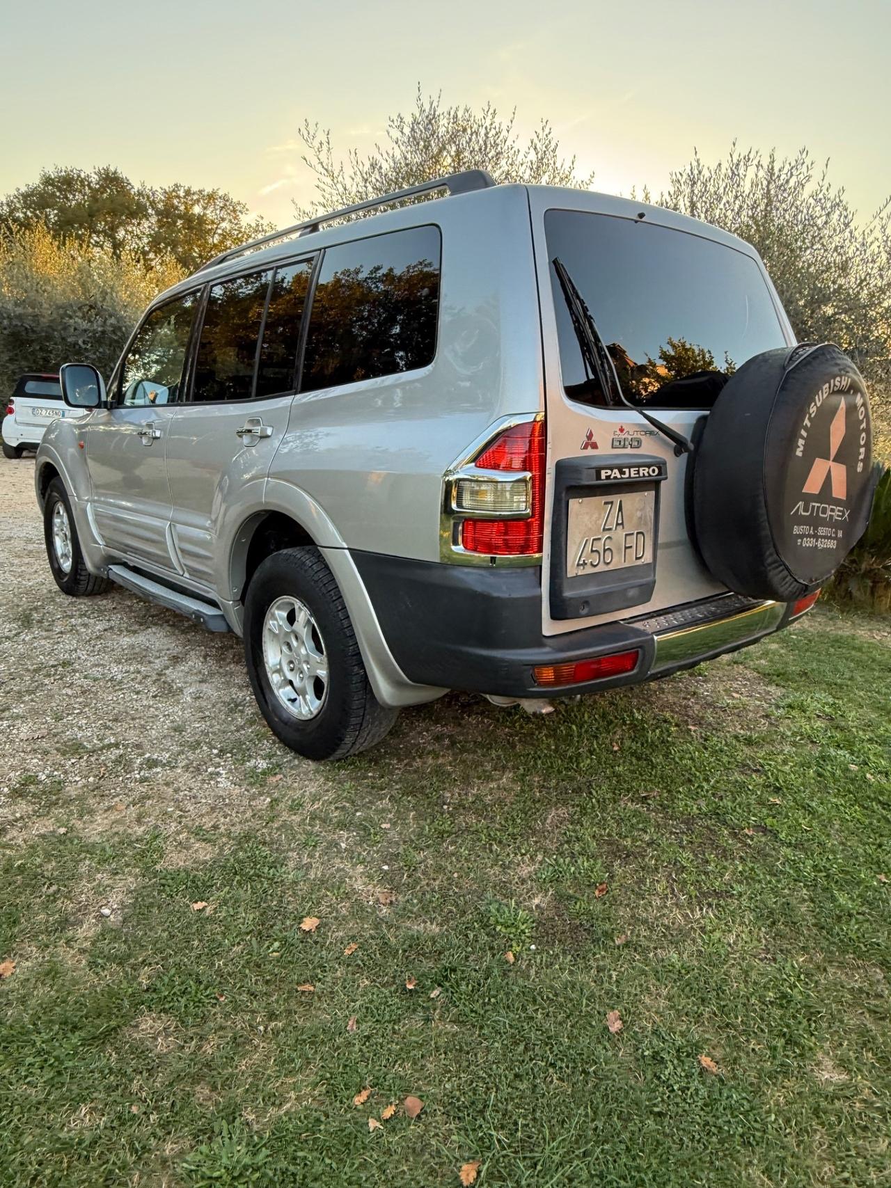 Mitsubishi Pajero 3.2 16V DI-D 5p. GLS2