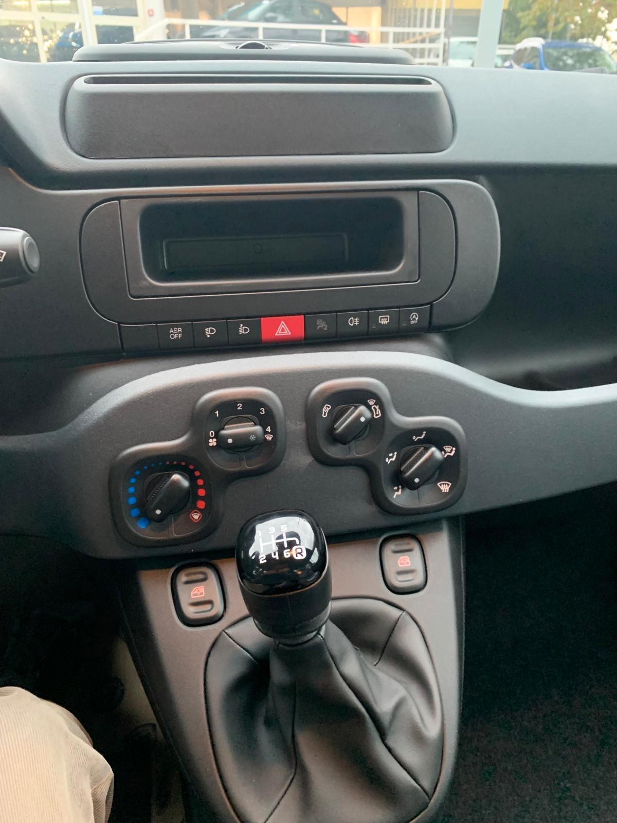 Fiat Panda 1.0 FireFly S&S Hybrid km zero