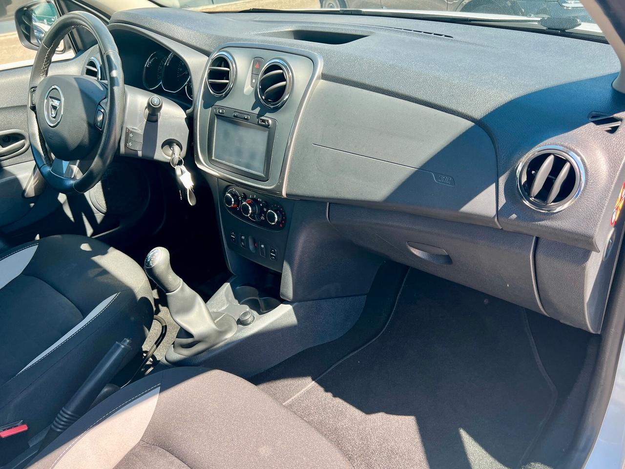 Dacia Sandero Stepway 900 TCe 90 CV - 2015