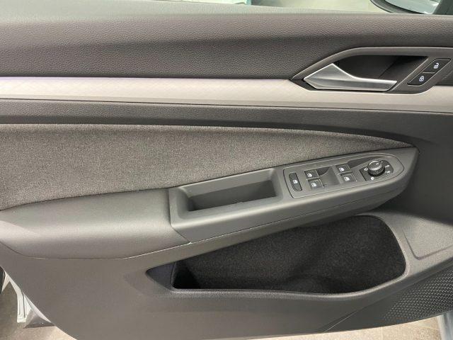 VOLKSWAGEN Golf 2.0 TDI 150 CV DSG SCR Editon Plus KM0 MY25