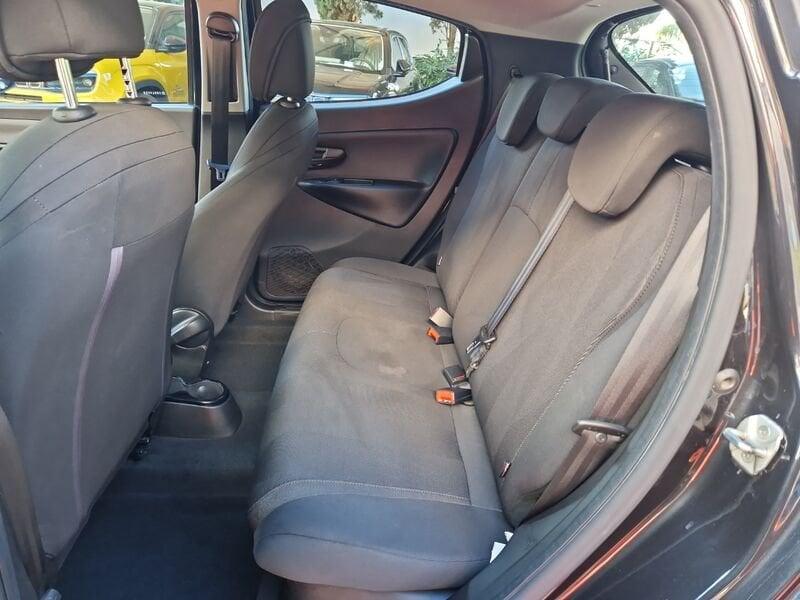 Lancia Ypsilon III 2015 1.0 firefly hybrid Gold s&s 70cv