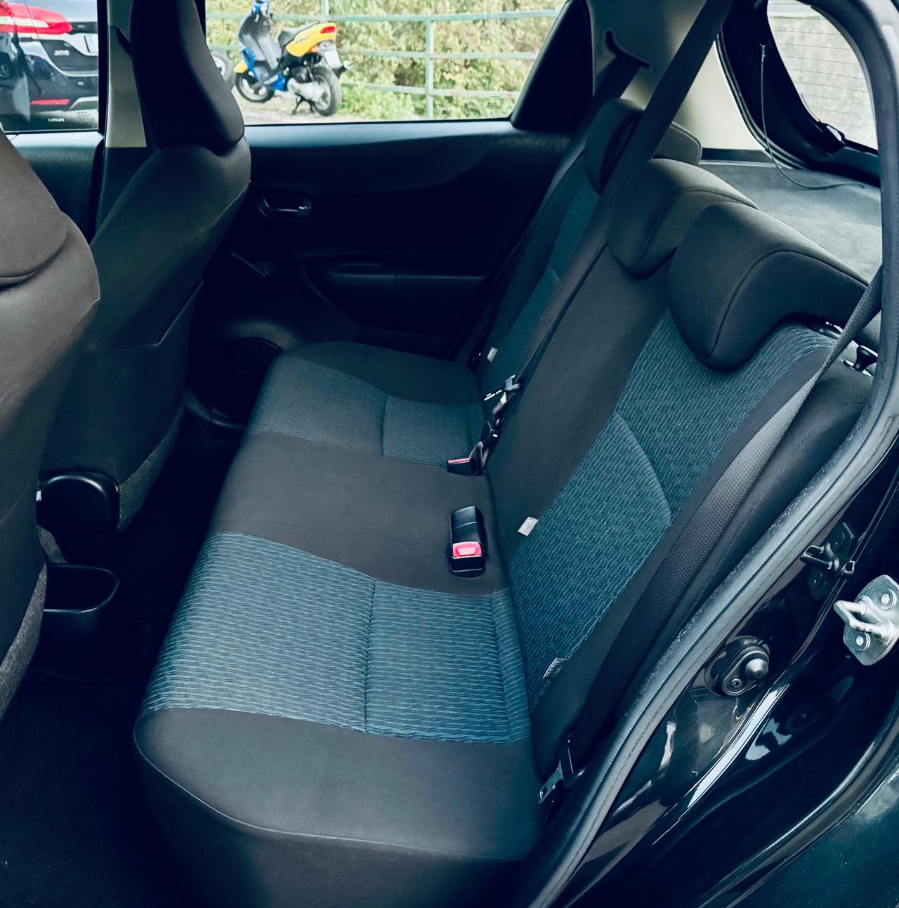 Toyota Yaris 1.3 5 porte Lounge Ok Neopatentati