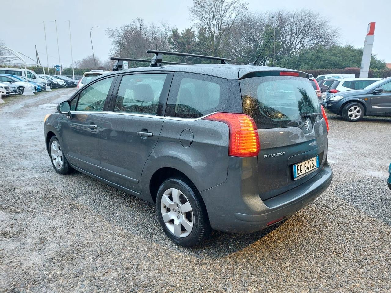 Peugeot 5008 1.6 HDi 112CV 12 MESI GARANZIA