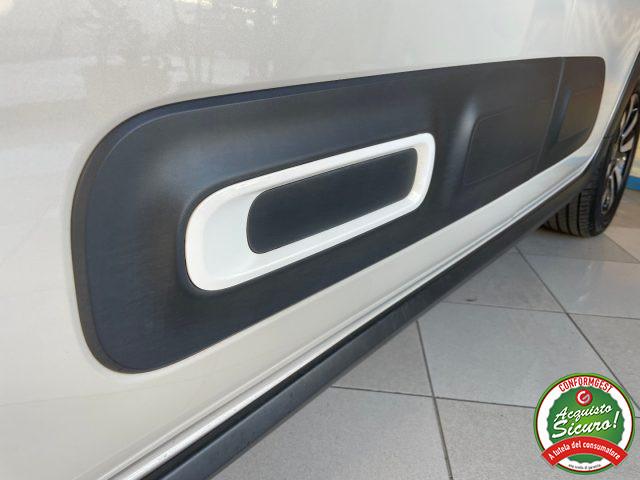 CITROEN C3 PureTech 83cv SHINE *NAVI