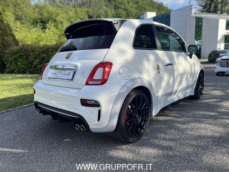 Abarth 695 1.4 Turbo T-Jet 180 CV 70° MTA ESSEESSE