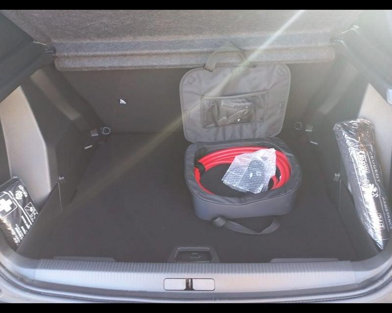 Peugeot 2008 e- - Motore Elettrico 136cv (100 kW) ALLURE