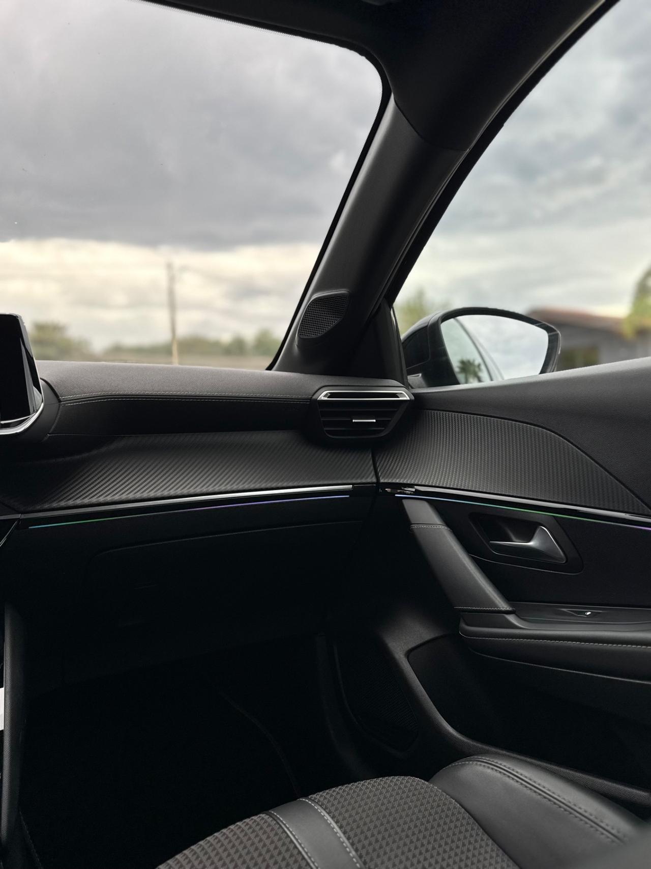 Peugeot 208 PureTech 130 Stop&Start EAT8 5 porte GT