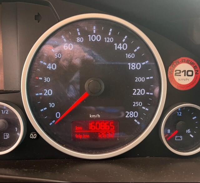 VOLKSWAGEN TOUAREG EXCLUSIVE 2.5 4X4 TDI RS PELLE TOTALE CERCHI DA 18