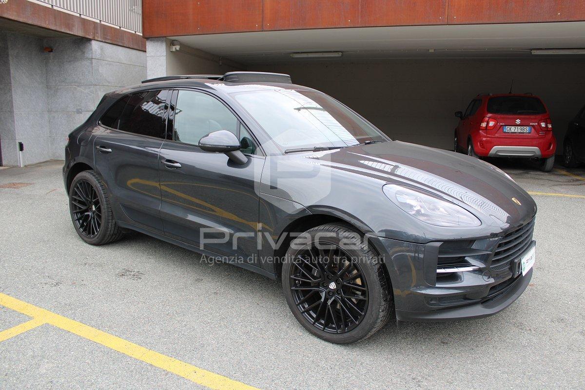 PORSCHE Macan 2.0