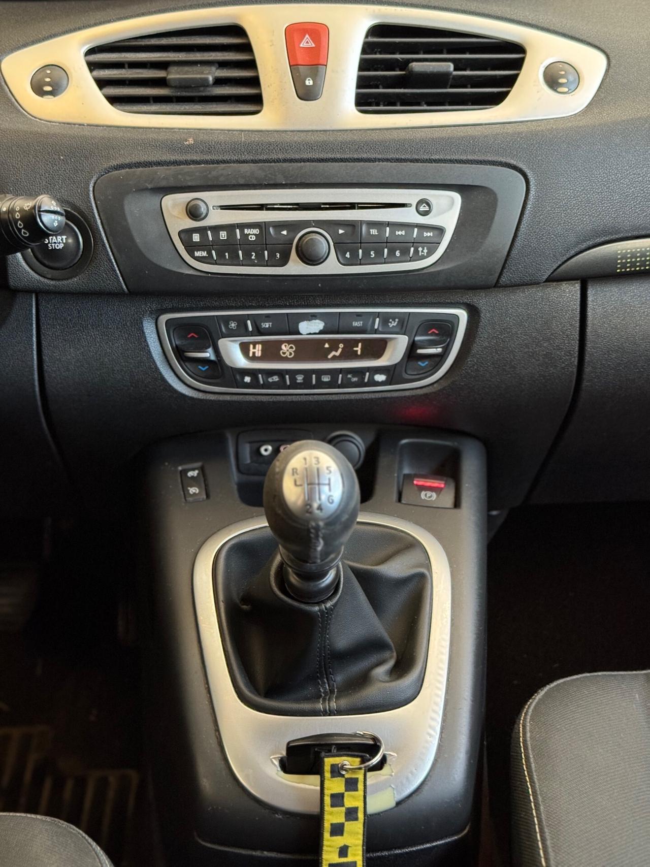 Renault Scenic 1.9 dCi 130CV Luxe 7 posti