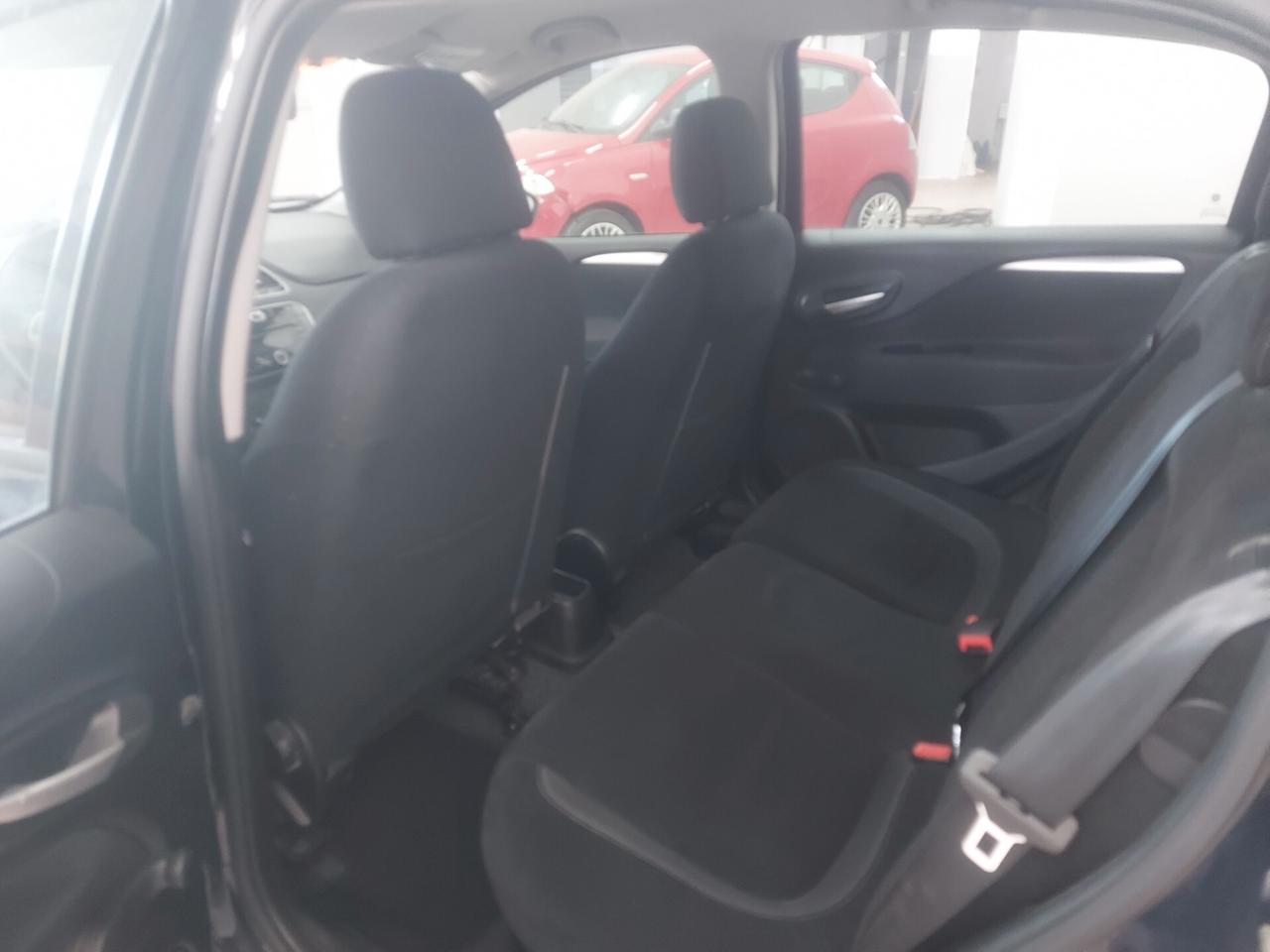 Fiat Punto 1.2 8V 5 porte Lounge 2015 full