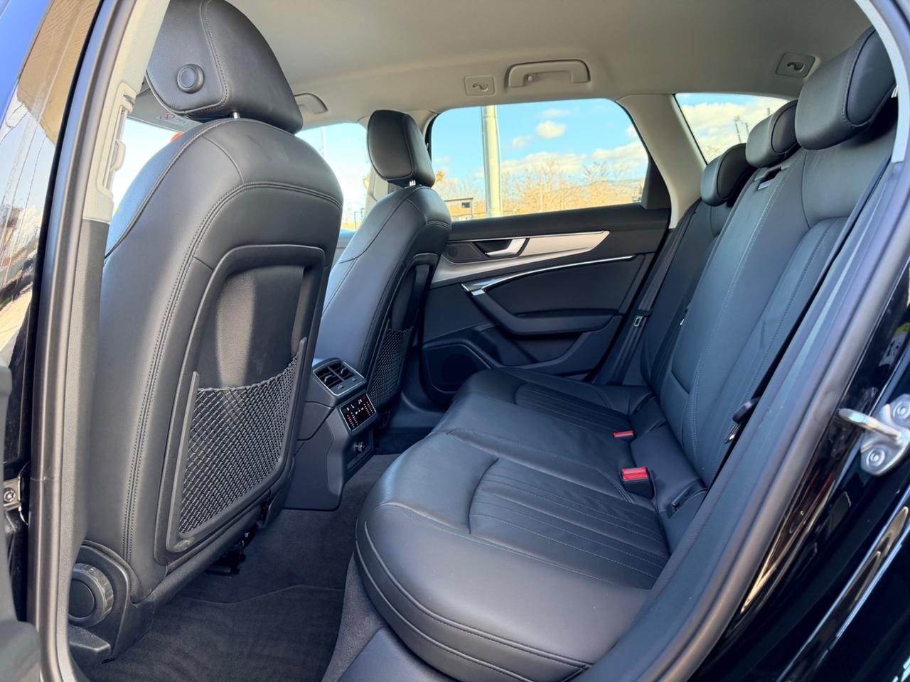 Audi A6 Avant 40 2.0 TDI quattro ultra S tronic line