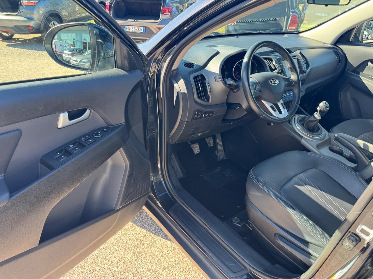 Kia Sportage 1.7 CRDI VGT 2WD HIGH TECH NEOPATENTATI