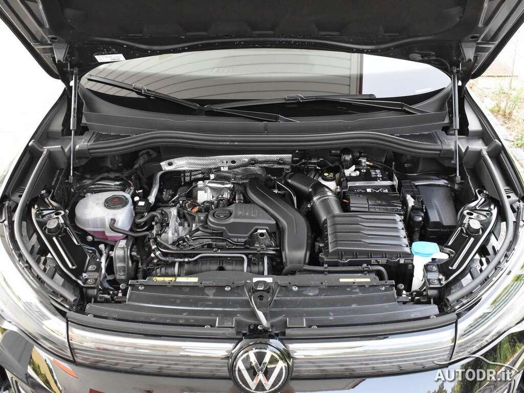 Volkswagen Tiguan 1.5 eTSI DSG Edition Plus, IQ.Light, Cerchi18, 360 Telecamere