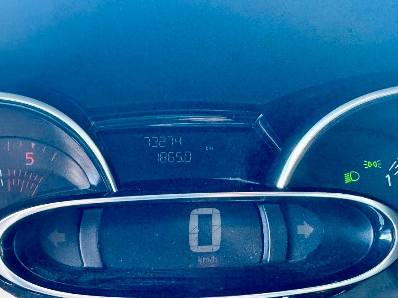 Renault Clio dCi 8V 75 CV 5 porte Moschino Life