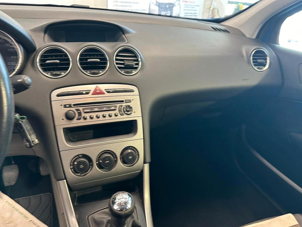 Peugeot 308 1.6 VTi 120CV 5p. Tecno