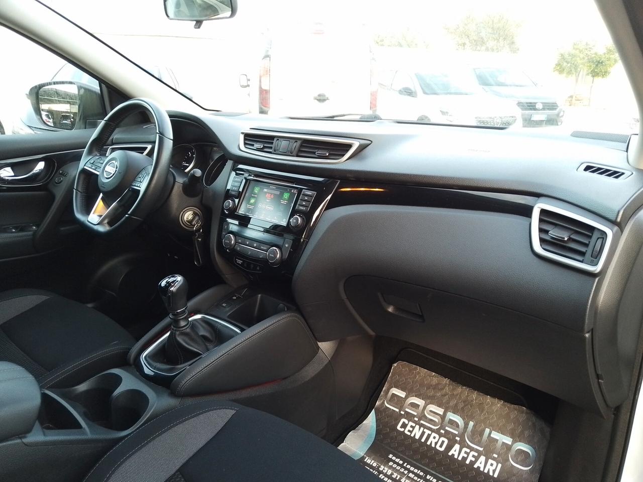 Nissan Qashqai BUSINESS 1.5 dCi 115cv NAV+RETROCAM. - 2020