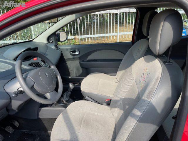RENAULT Twingo 1.2 16V LEV Dynamique