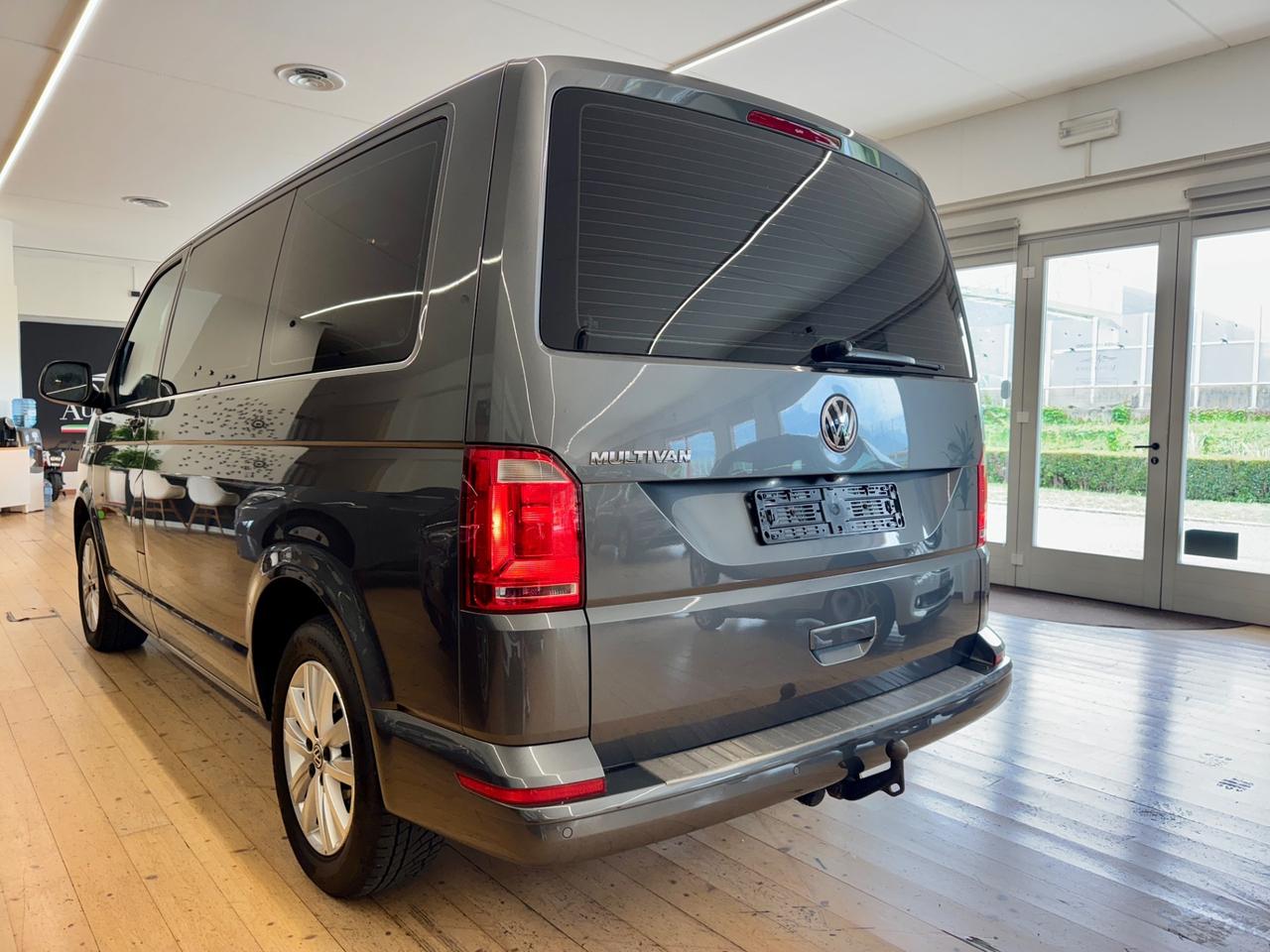 Volkswagen Multivan T6 - SOLO 110.000 KM 7 POSTI