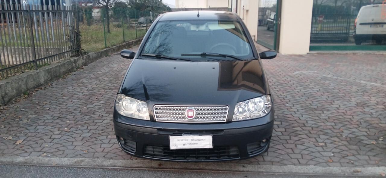Fiat Punto 1.2 5 porte gpl neopatentati