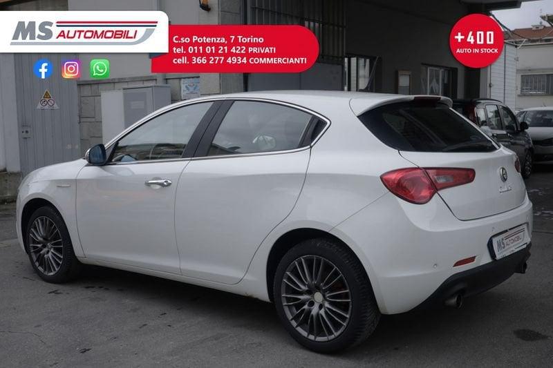 Alfa Romeo Giulietta Alfa Romeo Giulietta 2.0 JTDm-2 140 CV Distinctive Navi Unicoproprietario