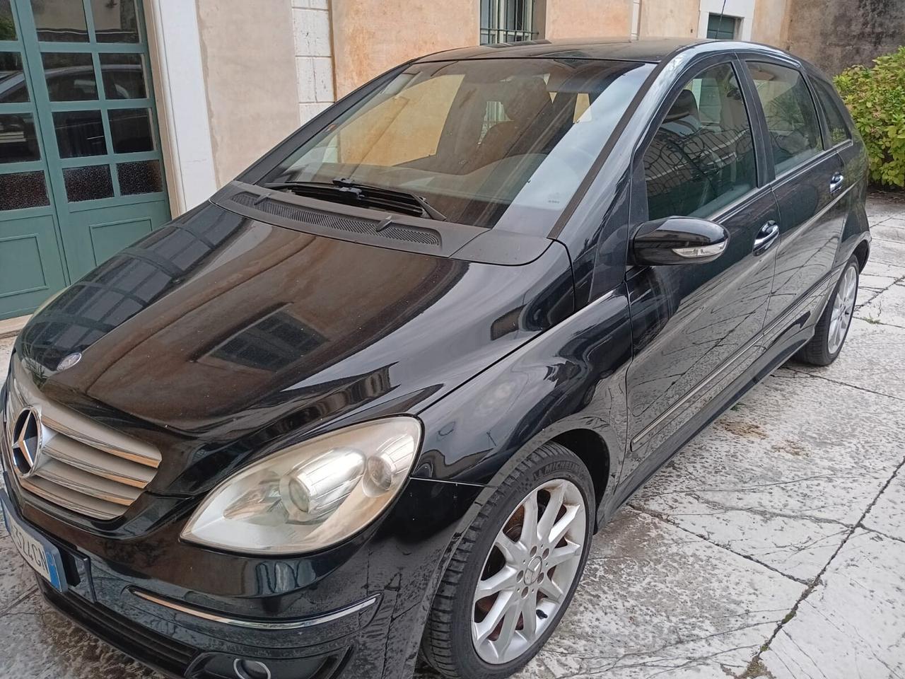 Mercedes-benz B 200 CDI Chrome - adatta anche neopatentati