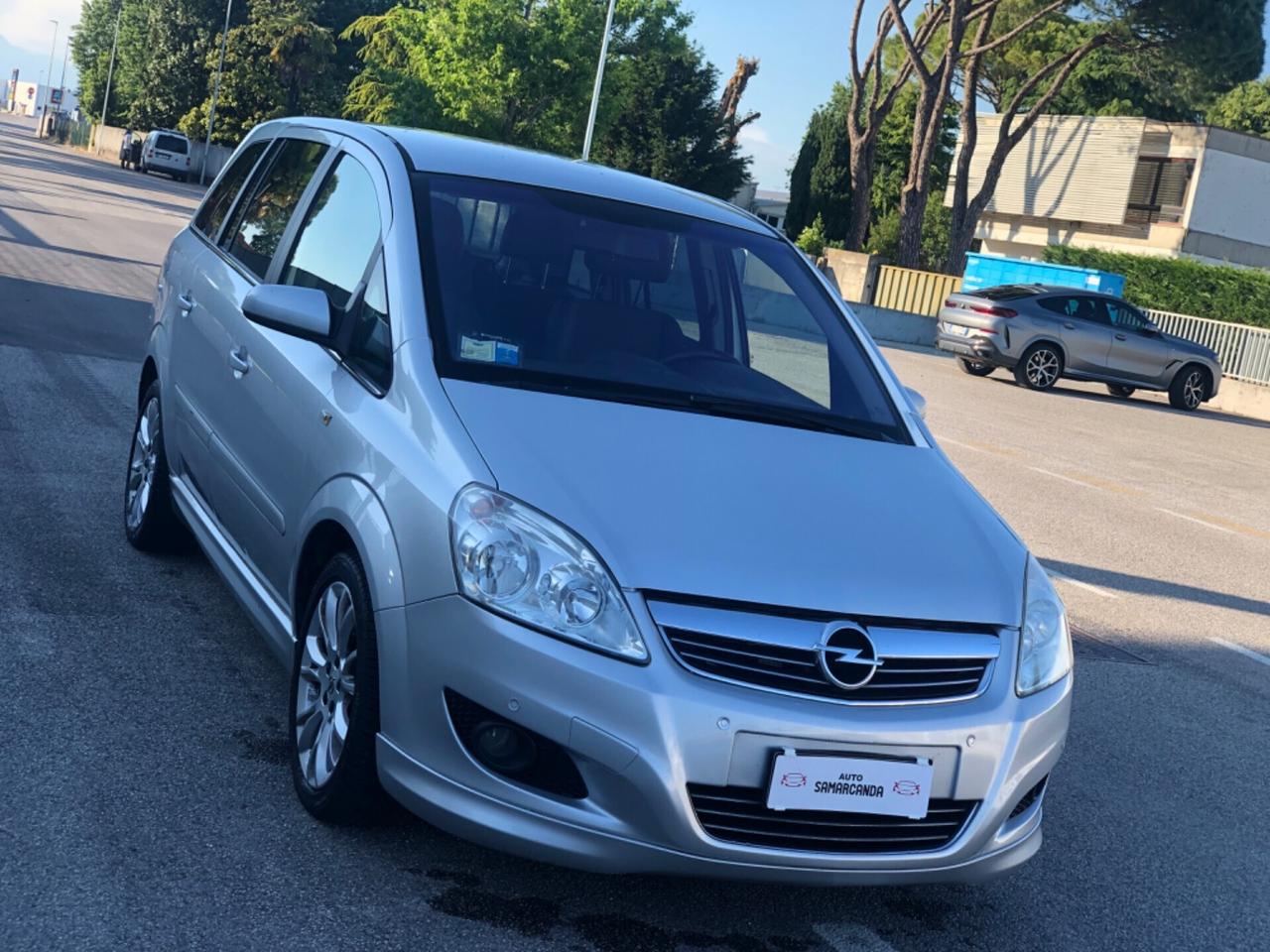 Opel Zafira METANO 7 Posti 2009