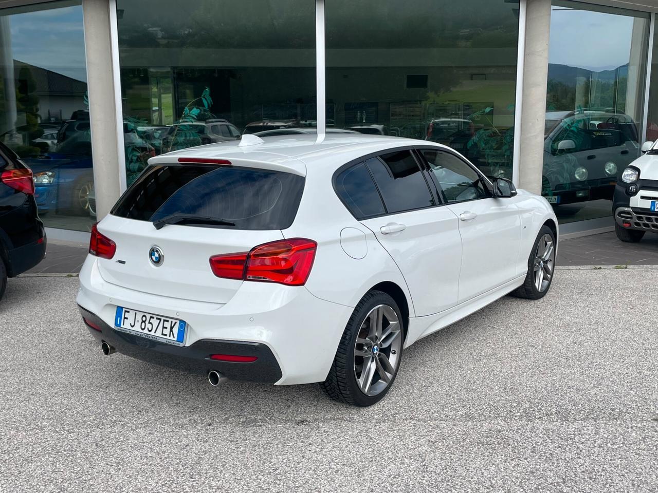 Bmw 118d MSPORT xDrive 5p. 4x4