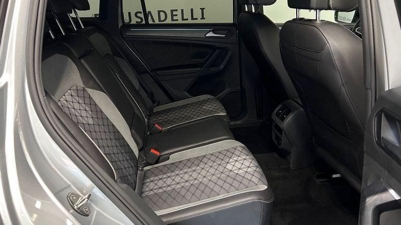 Volkswagen Tiguan 1.5 TSI 150CV DSG ACT R-Line BLACK STYLE PACK
