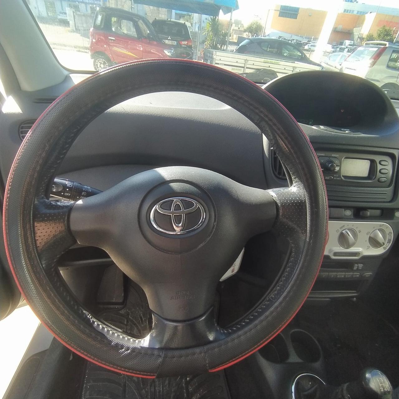 Toyota Yaris Verso 1.4 Tdi D-4D cat Sol '03